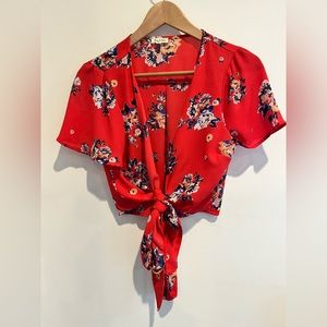 Vermilion Floral Crop Front Tie Shirt - Size: Small